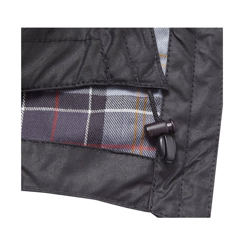 Waxed Cotton Hood in Black