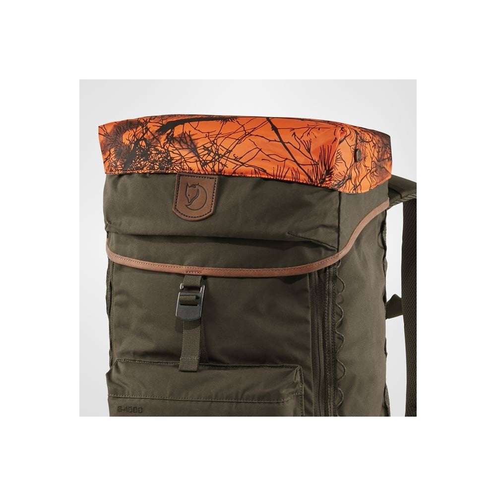 Singi Stubben Seat Backpack in Dark Olive