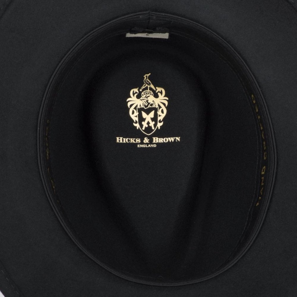 The Suffolk Fedora in Black (Guinea Feather Wrap)