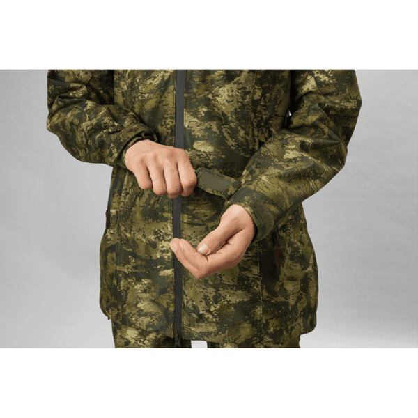Avail Woman Camo Jacket - InVis MPC Green