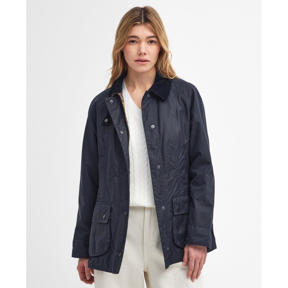 Beadnell Ladies Waxed Jacket in Navy