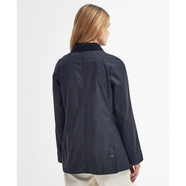 Beadnell Ladies Waxed Jacket in Navy