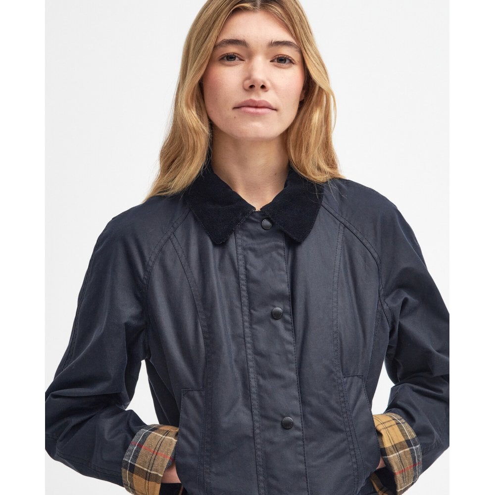Beadnell Ladies Waxed Jacket in Navy