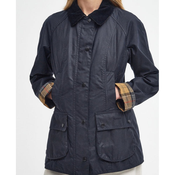 Beadnell Ladies Waxed Jacket in Navy