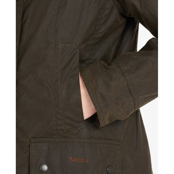 Classic Beadnell Wax Jacket in Olive