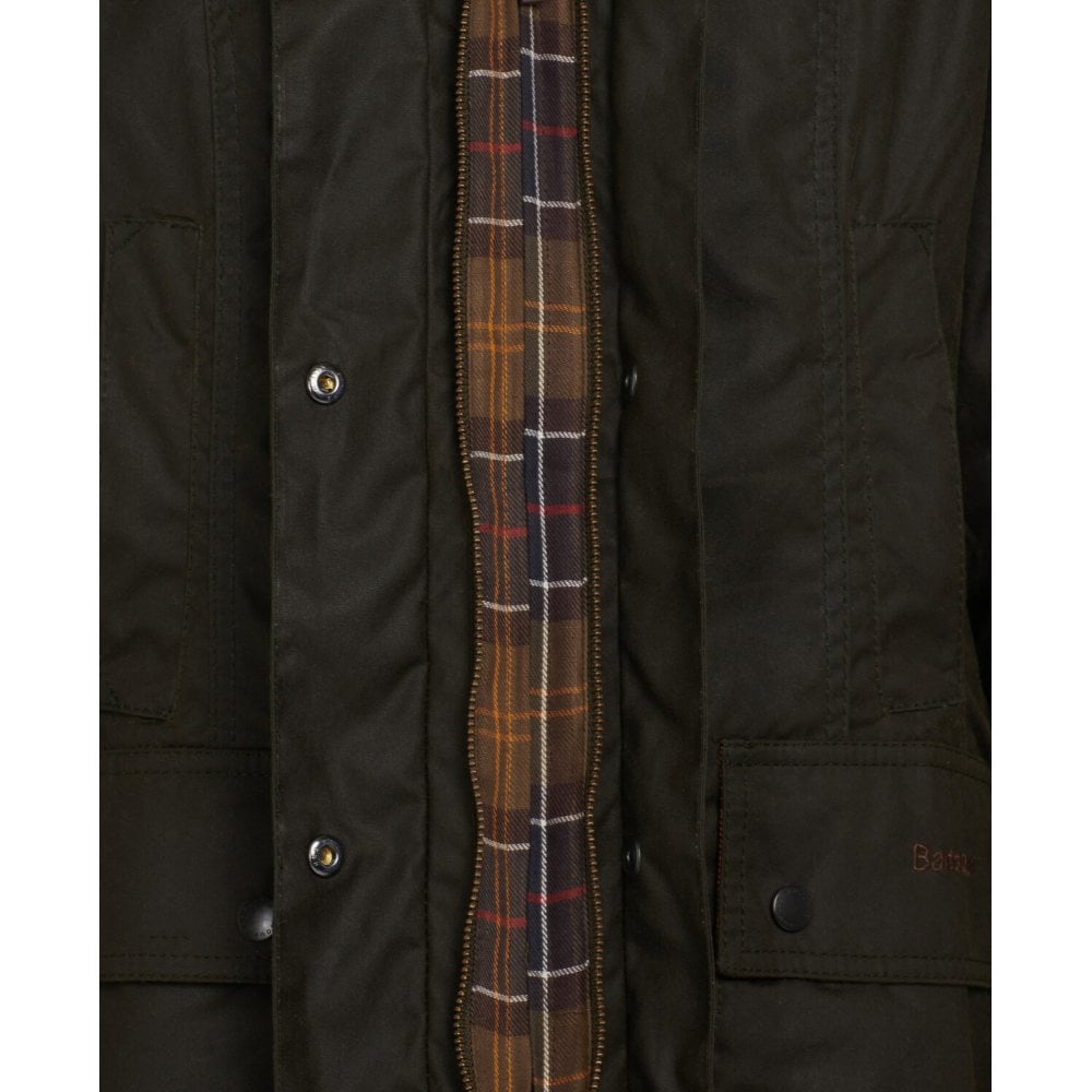 Classic Beadnell Wax Jacket in Olive
