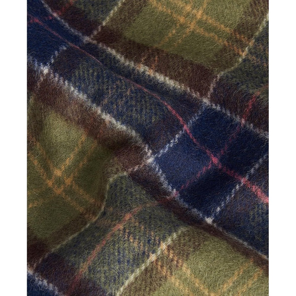 Lambswool Scarf in Classic Tartan