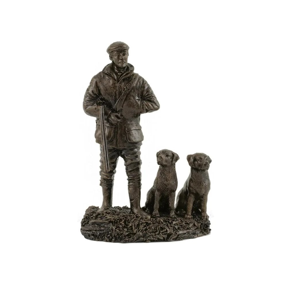 Patina Bronze Sculpture - Best Shot and his Dogs