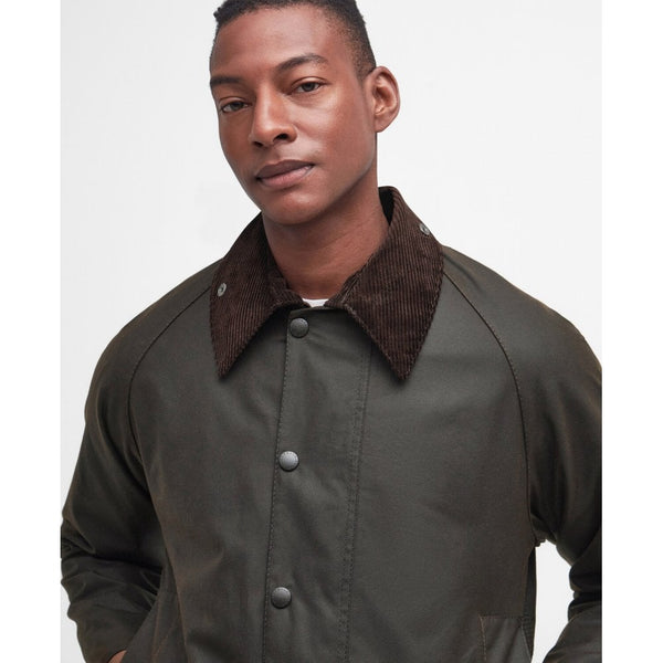 Beaufort Classic Waxed Jacket in Olive
