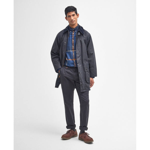 Border Waxed Jacket in Navy