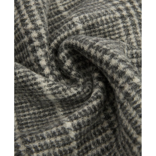 Noelle Scarf Code  - Monochrome