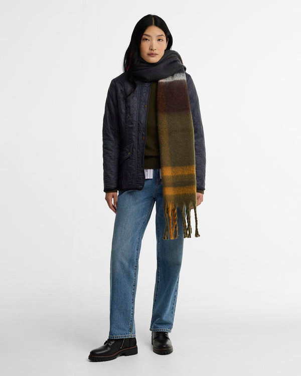 Isla Tartan Boucle Scarf